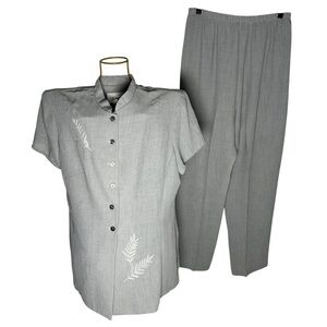 D.J. Summers Vintage Gray Embroidered Two-Piece Blouse / Trousers Set - Size 16P